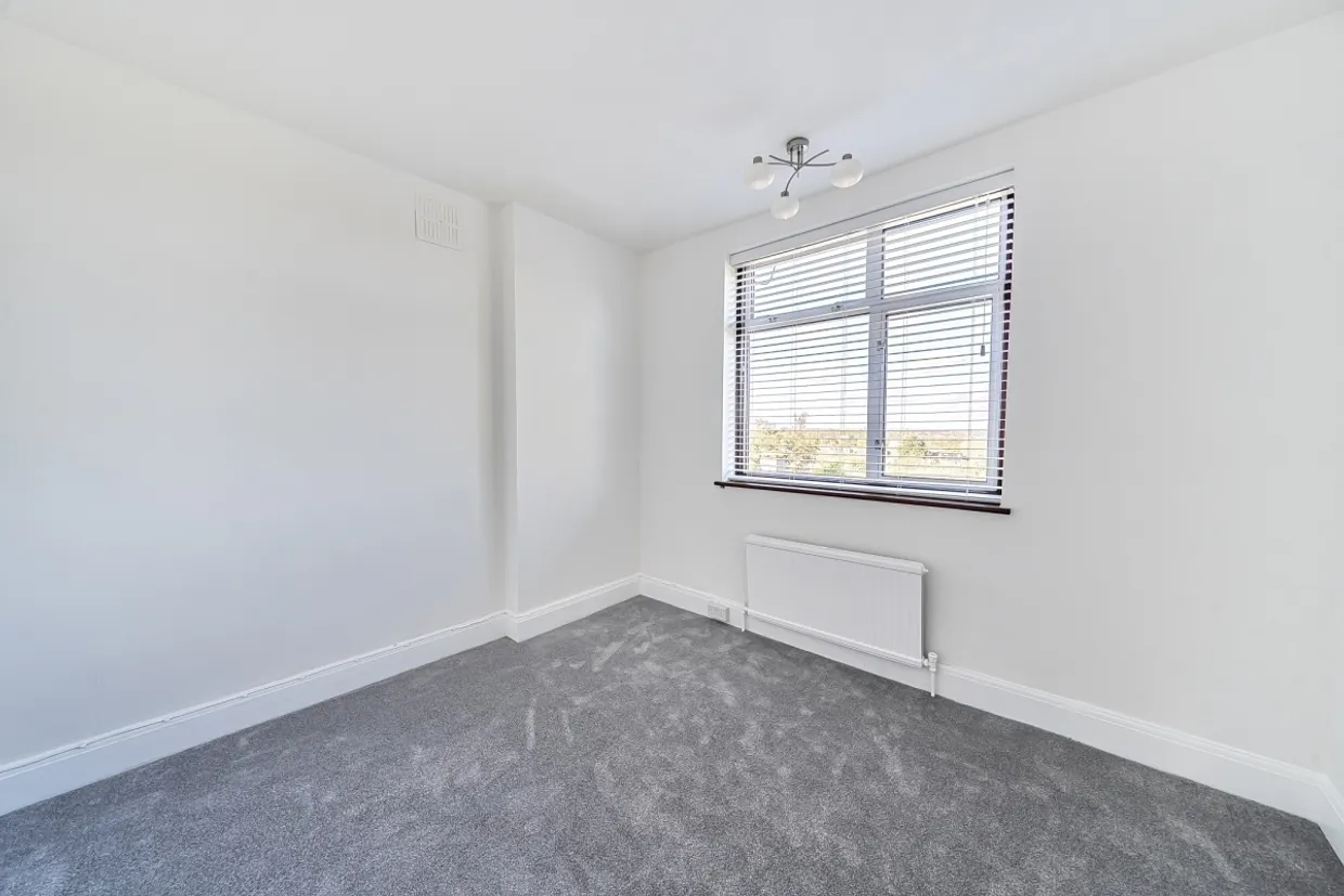 Creighton Avenue London N10 photo 20