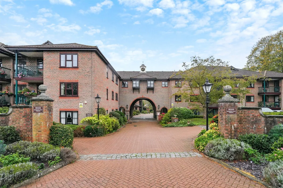 Wraymead Place, Wray Park Road, Reigate, Surrey, RH2