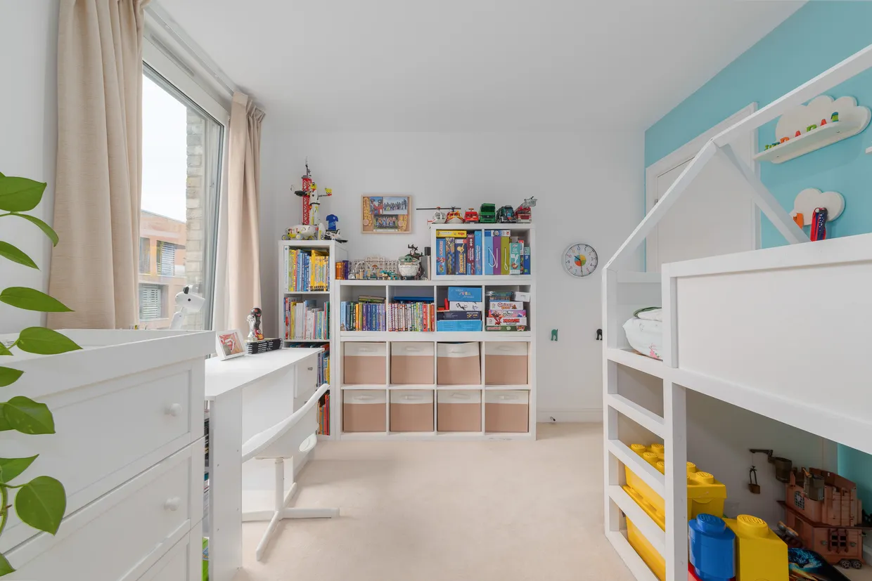 Handley Drive, London, SE3 photo 14