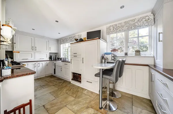 Towcester Road, Milton Malsor, NN7 photo 8