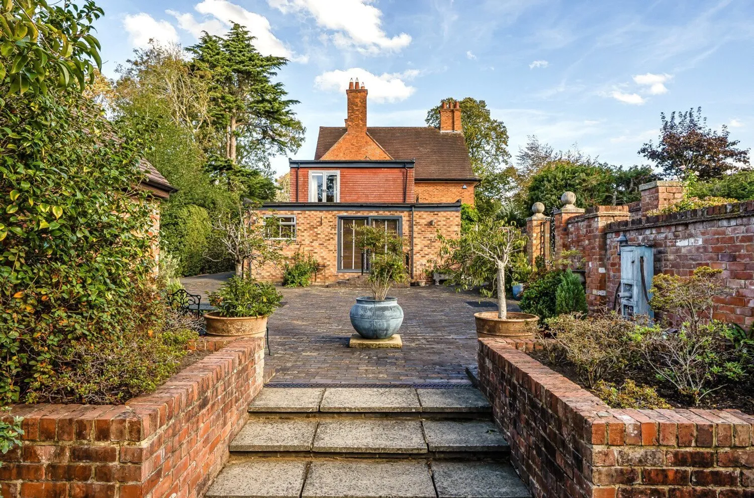 Towcester Road, Milton Malsor, NN7 photo 30