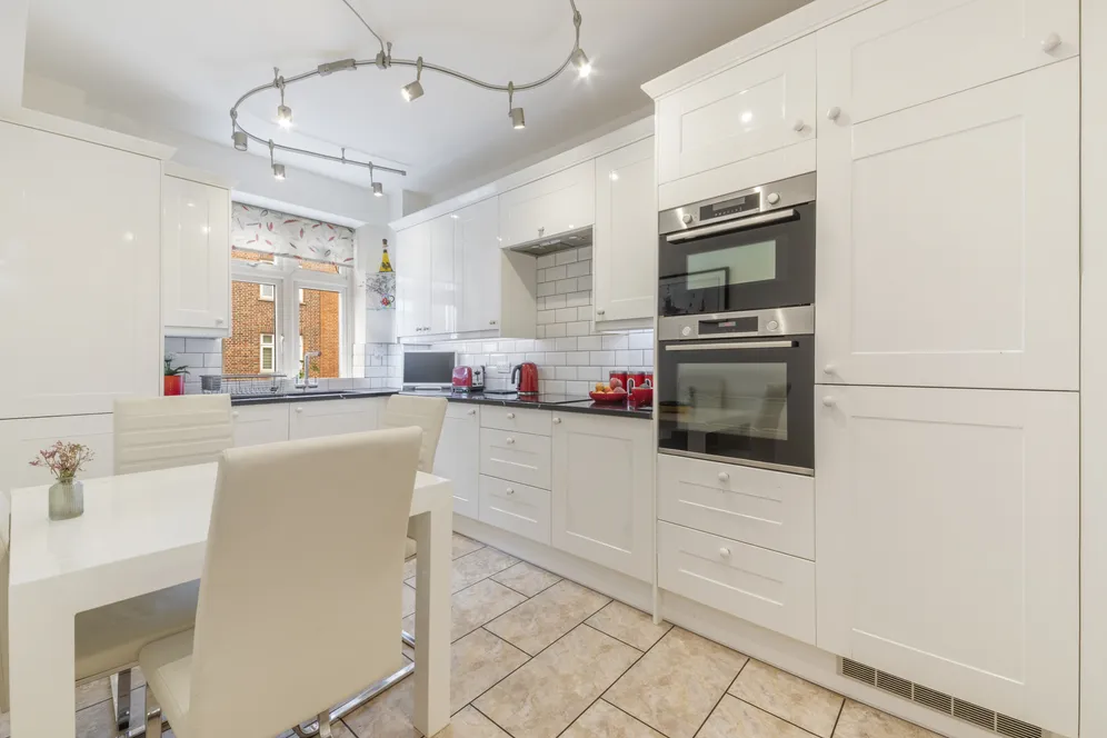 Hall Road, London, NW8 photo 7