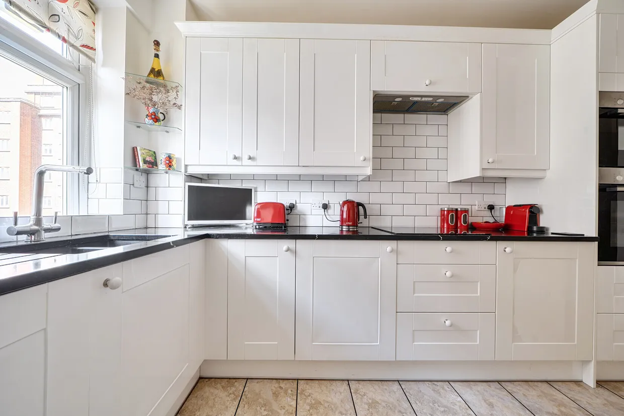 Hall Road, London, NW8 photo 11