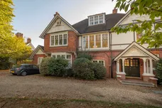 Langley Avenue, Surbiton, KT6 photo 1
