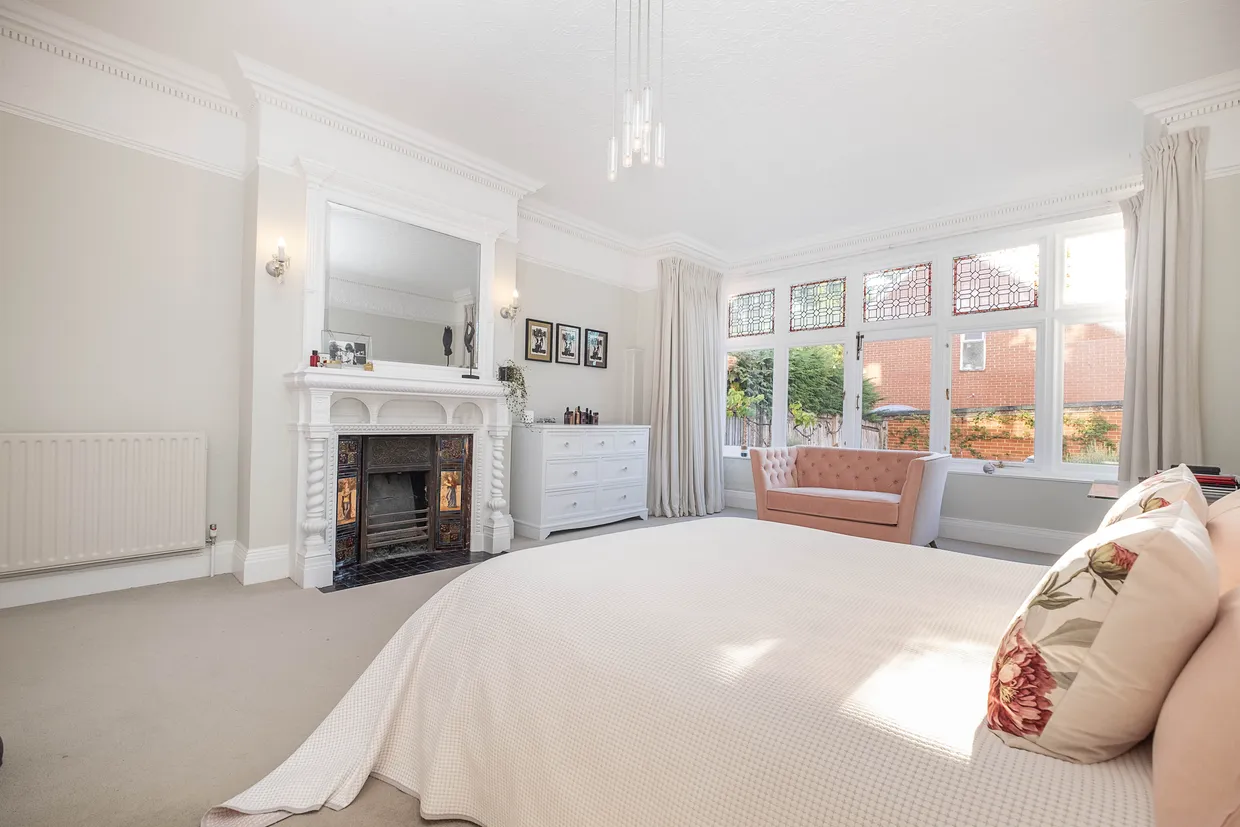 Langley Avenue, Surbiton, KT6 photo 4