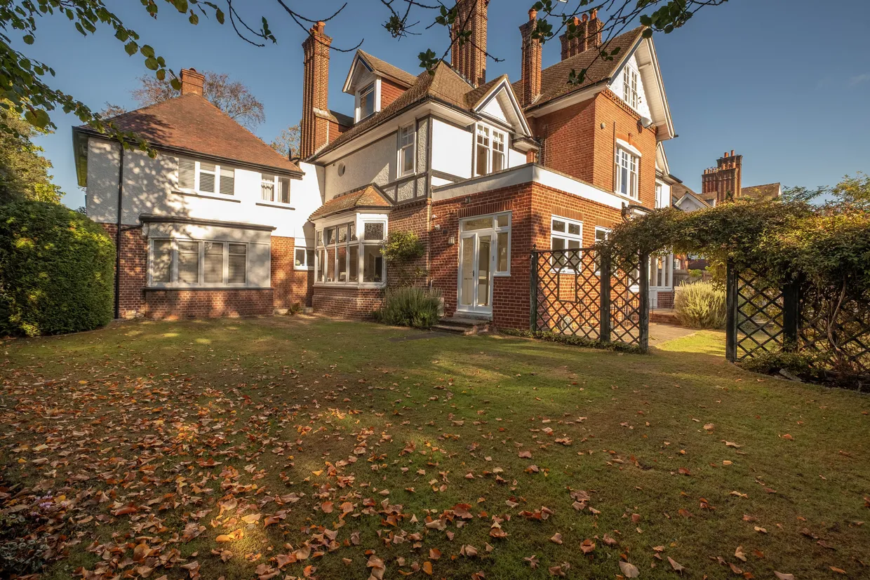 Langley Avenue, Surbiton, KT6 photo 10