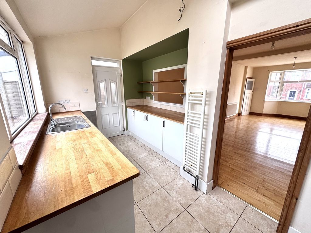 Castle Road, Weddington, Nuneaton Image 3