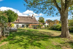 Lees Hill, South Warnborough, Hook, Hampshire, RG29