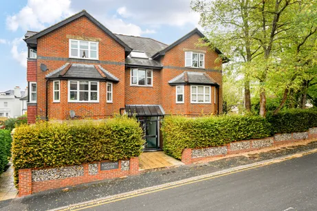 Sydney Road, Guildford, GU1