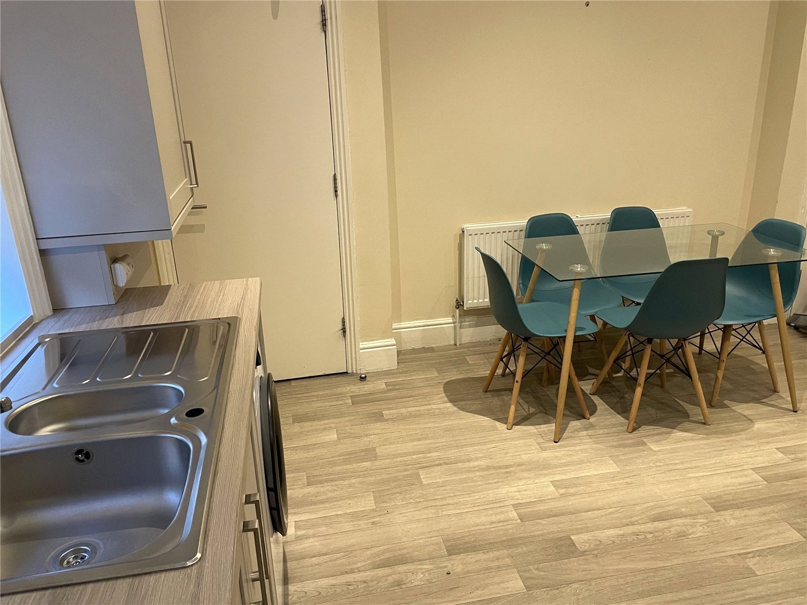 3 Woodthorpe Terrace, Huddersfield, HD1 Image 11