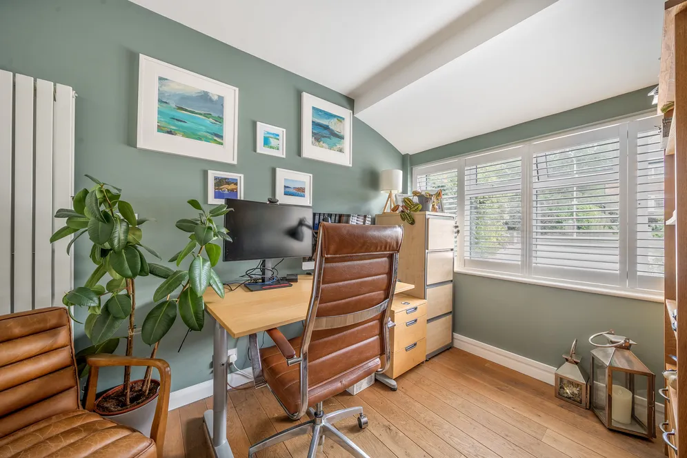 Delves Avenue, Tunbridge Wells, TN2 photo 8