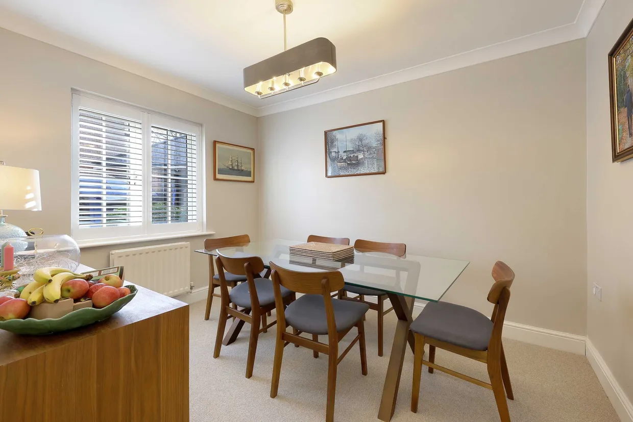 Gurnells Road, BEACONSFIELD, HP9 photo 5
