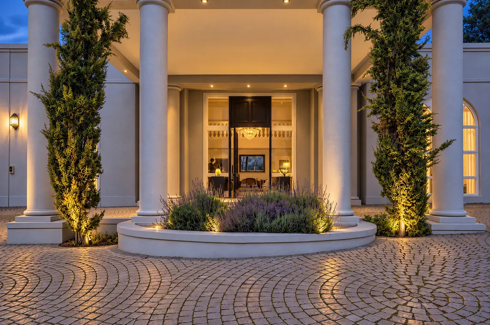 View image gallery of South Africa, Western Cape, Constantia