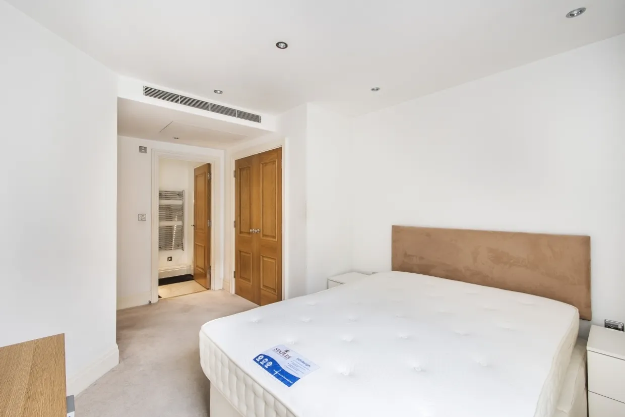Imperial Wharf SW6 photo 3