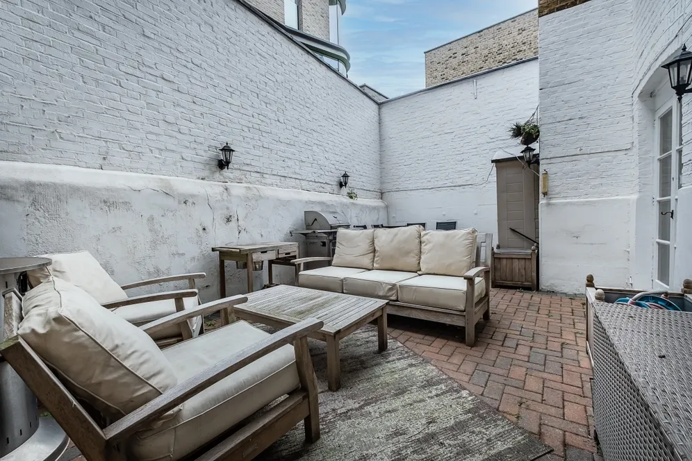 Buckingham Gate London SW1E photo 2