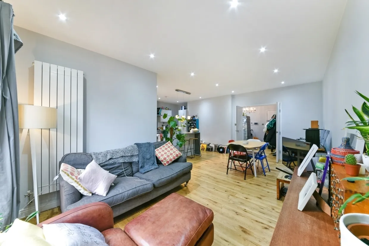 East Dulwich Grove London SE22 photo 2