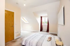 Church Street Rudgwick RH12 photo 3