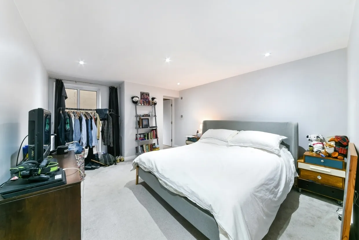 East Dulwich Grove London SE22 photo 5