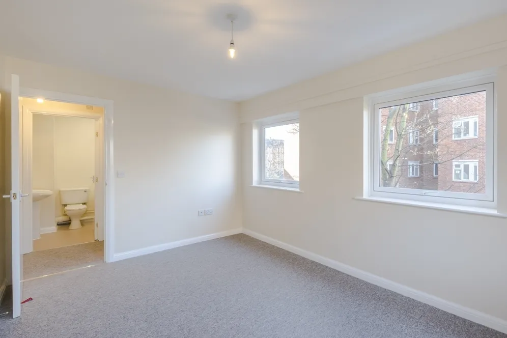 Vallance Road London E1 photo 9