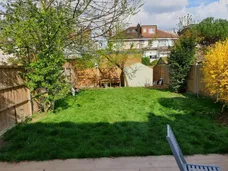 Southdown Avenue Boston Manor W7 photo 6