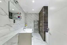 East Dulwich Grove London SE22 photo 9