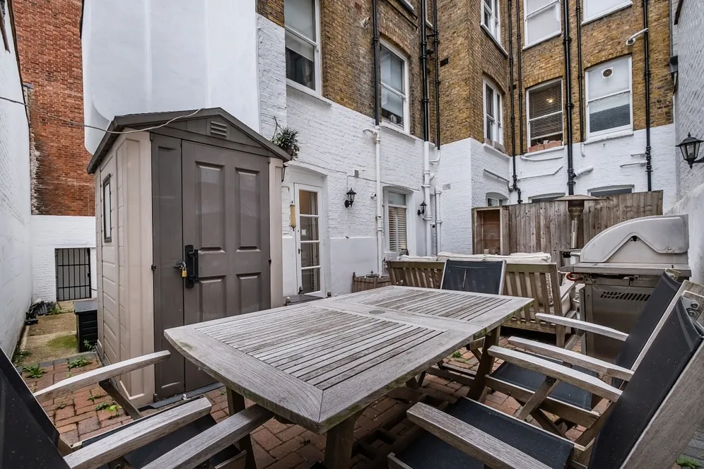 Buckingham Gate London SW1E photo 14