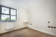 Barnsbury Lane Surbiton KT5 photo 5