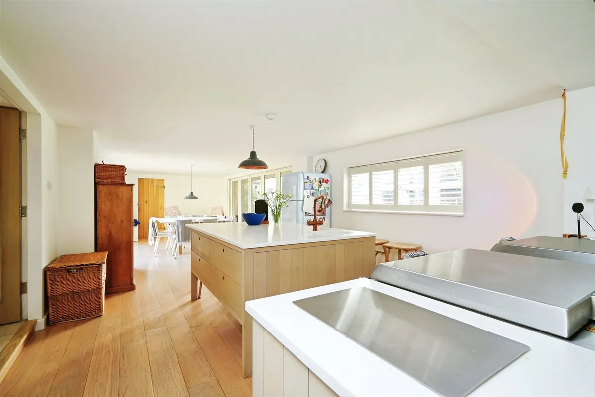 Filkins, Lechlade, Oxfordshire, GL7