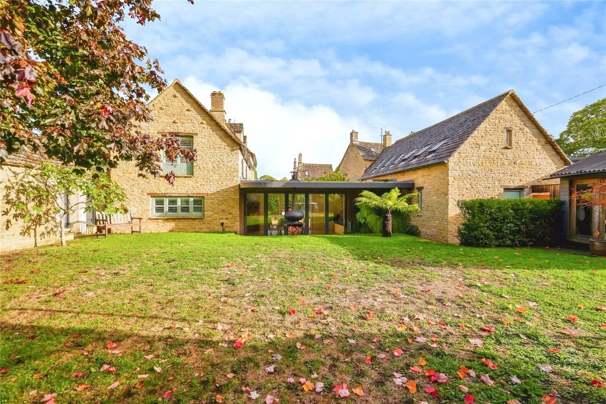 Filkins, Lechlade, Oxfordshire, GL7