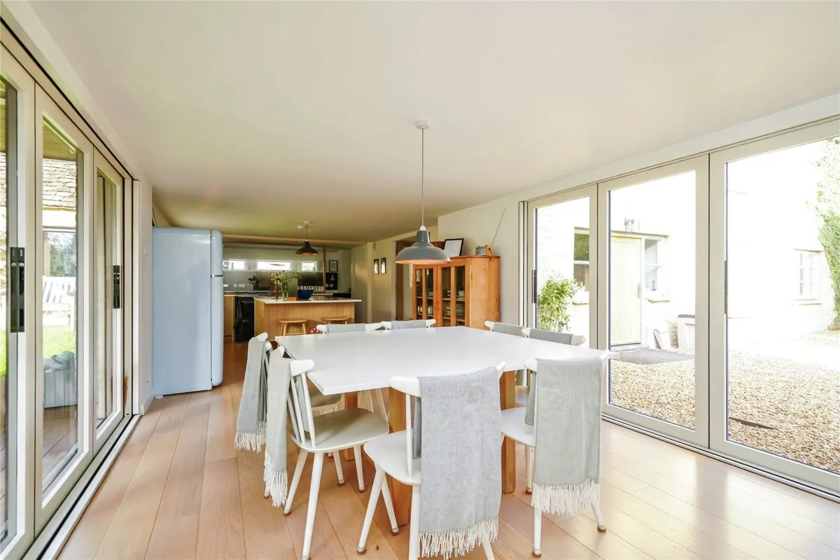 Filkins, Lechlade, Oxfordshire, GL7