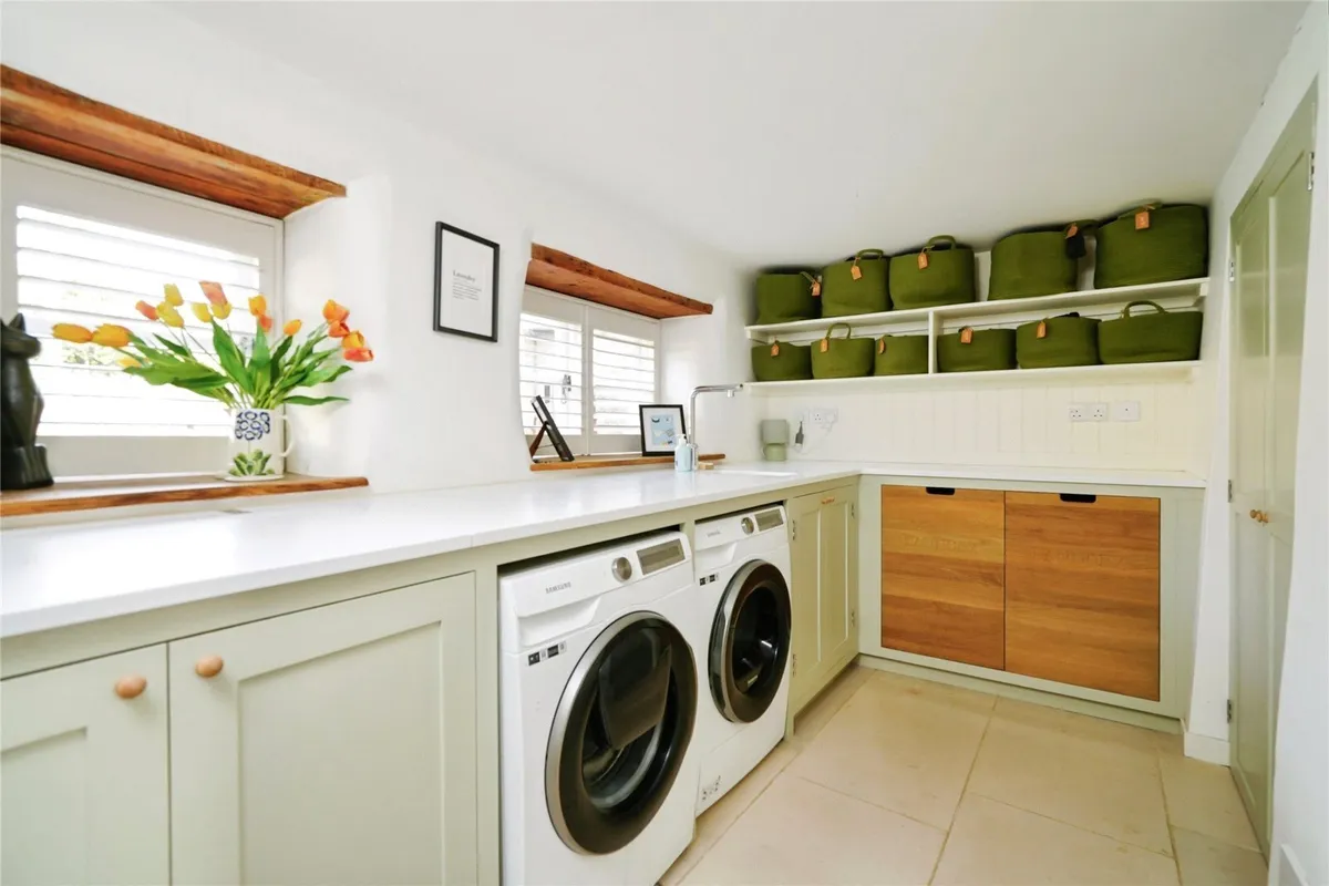 Filkins, Lechlade, Oxfordshire, GL7