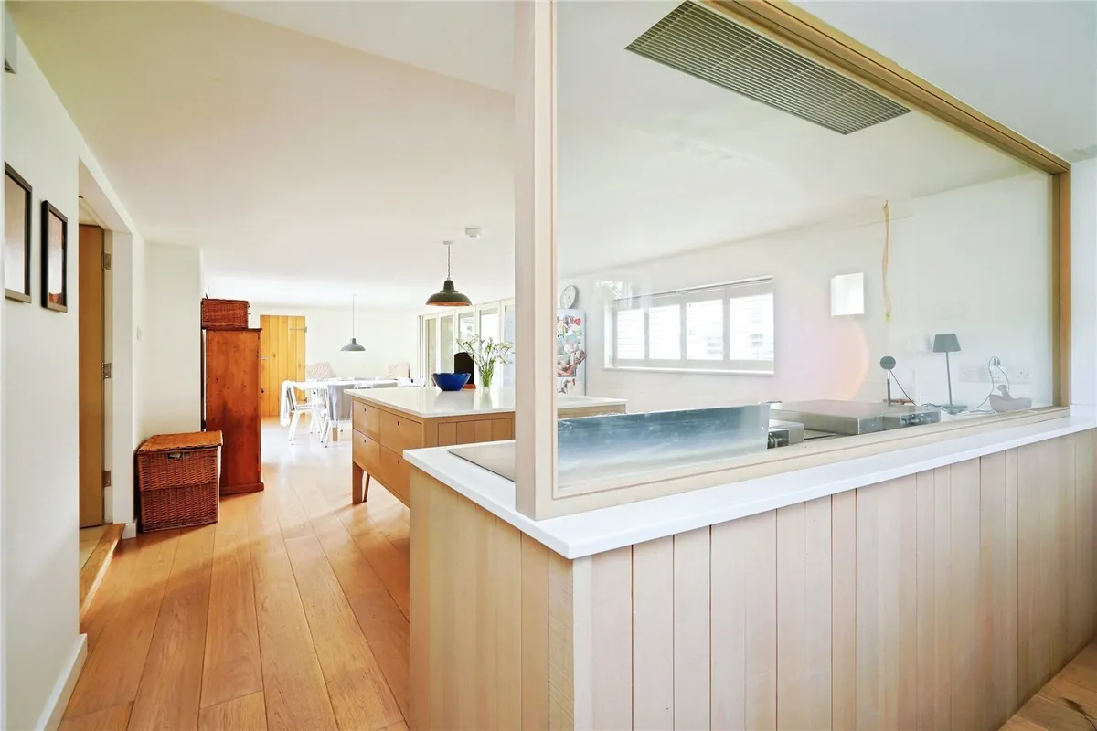 Filkins, Lechlade, Oxfordshire, GL7