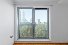 Newport Avenue, London, E14 photo 6