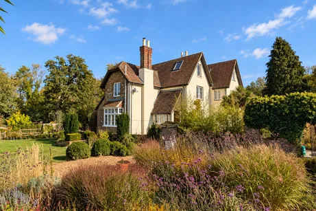 Strood Lane, Warnham, RH12