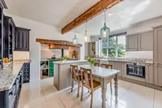 Strood Lane, Warnham, RH12 photo 2