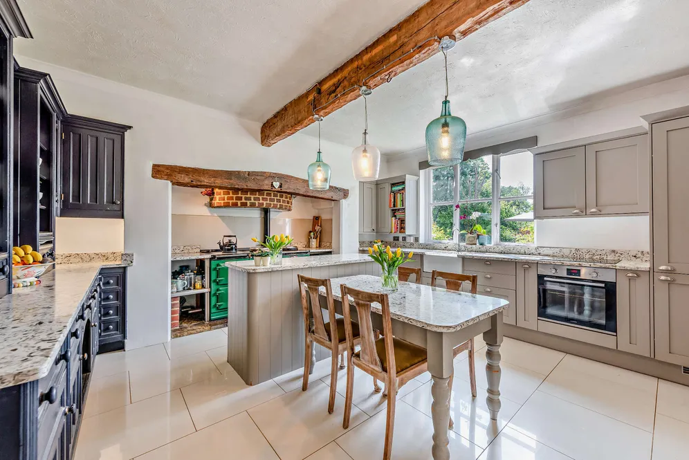 Strood Lane, Warnham, RH12 photo 2