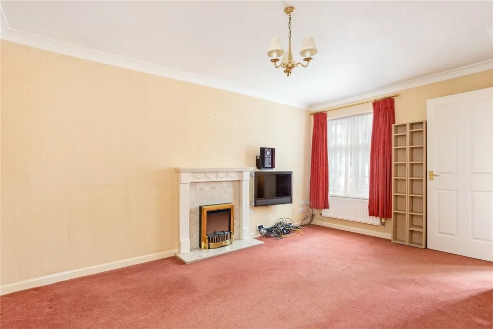 Hopwood Close Watford WD17 photo 4