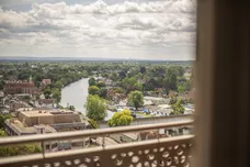 Elmsleigh Road Staines-upon-Thames TW18 photo 4