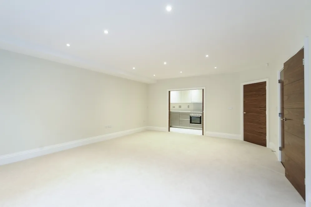 Humphris Place Cheltenham GL53 photo 4