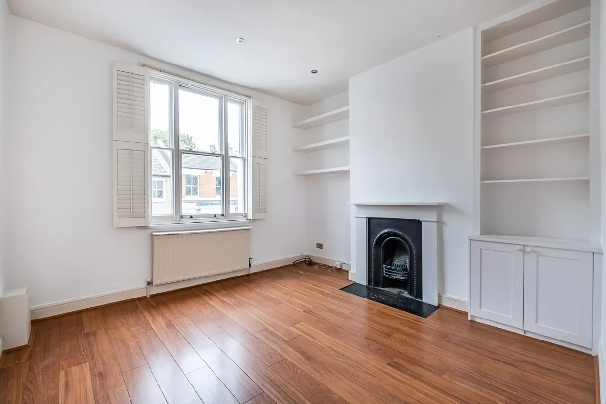 Disraeli Road London SW15 photo 5