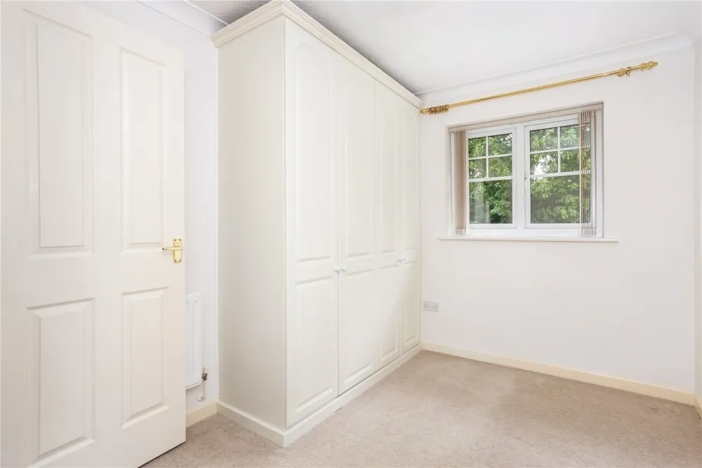 Hopwood Close Watford WD17 photo 9