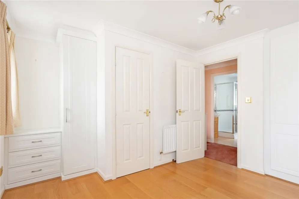 Hopwood Close Watford WD17 photo 11