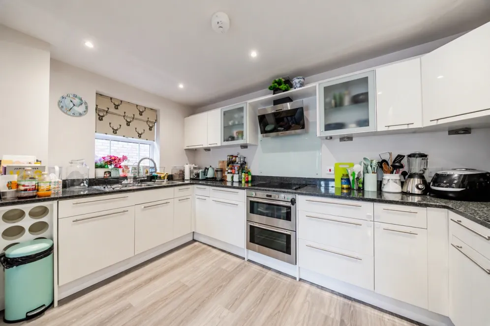 Grange Road Ealing W5 photo 3