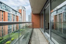 Seagull Lane London E16 photo 8