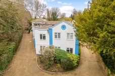 Church Road Old Windsor SL4 photo 20