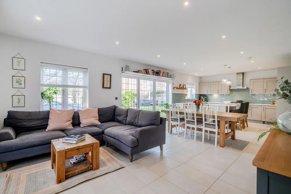 The Limes, Bracknell, RG42 photo 5