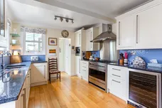 College Road, Epsom, KT17 photo 2