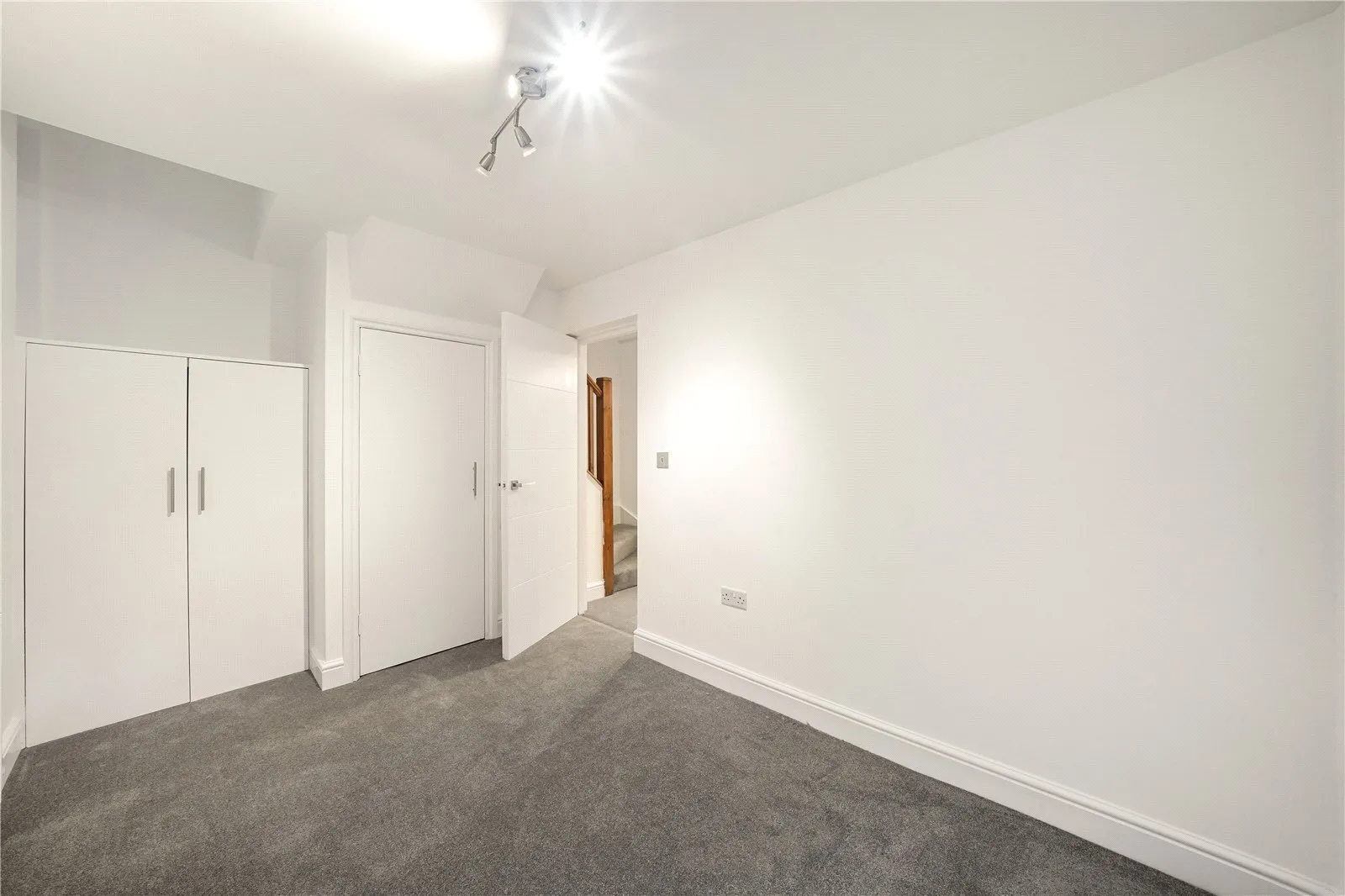 Minster Road, Cricklewood, London, NW2