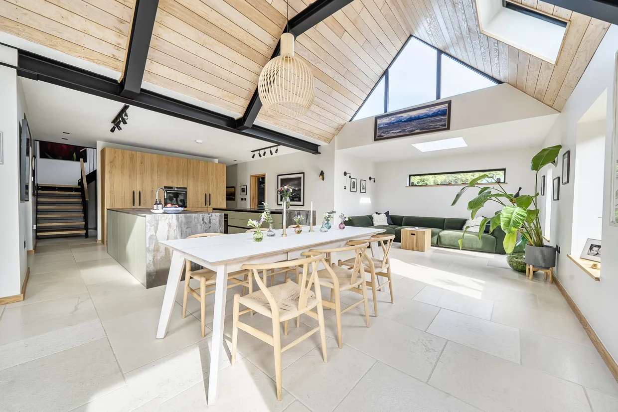 Hoe Street, Hambledon, PO7 photo 6