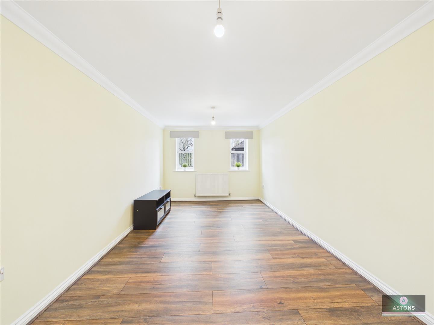 Kitsbridge House, Brookhill Road, Copthorne Image 2
